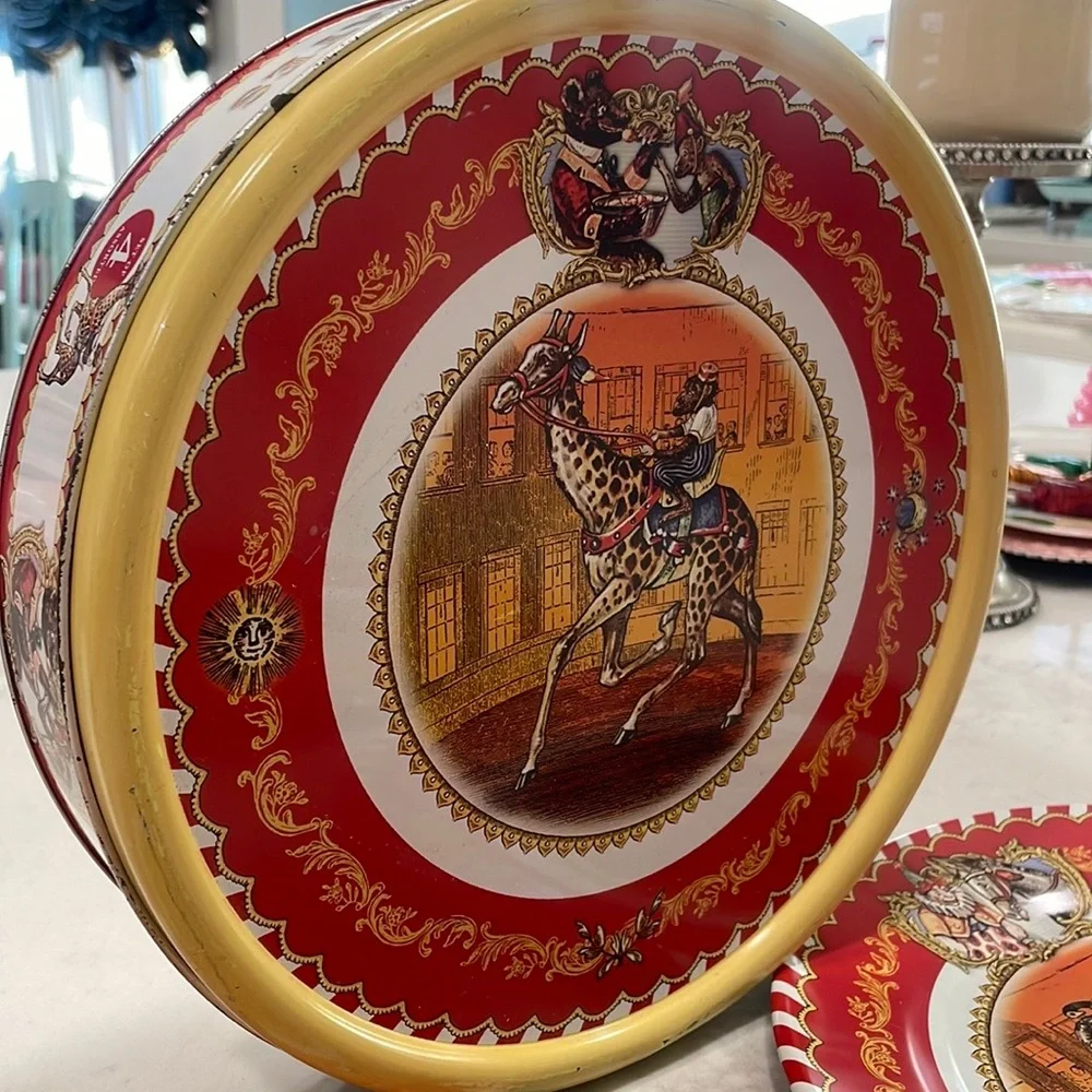 COPY - Vintage Circus tin plates by Restoration Hardware